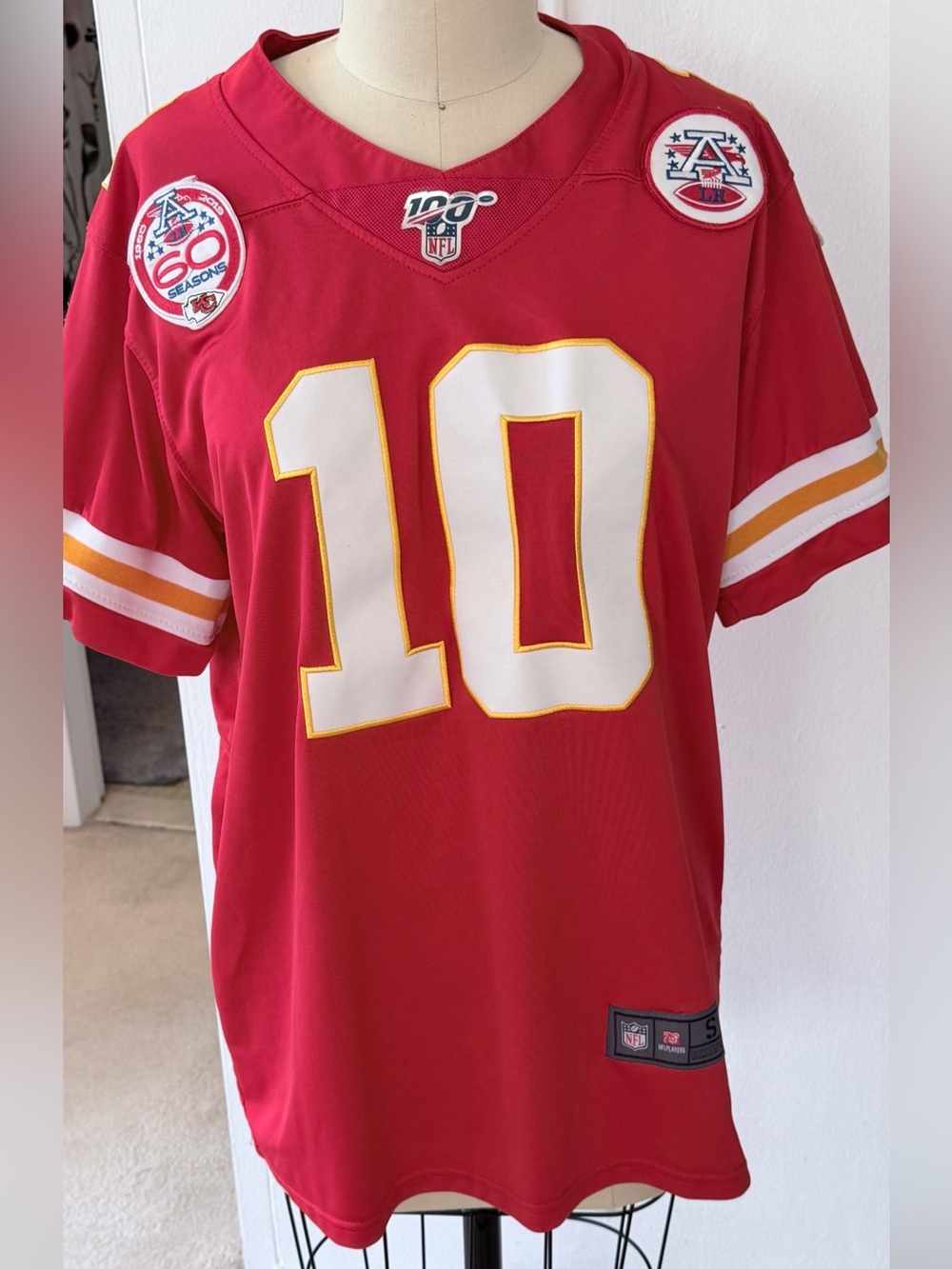 Authentic Nike NFL On-Field Kansas City Chiefs Jersey - Tyreek Hill #10